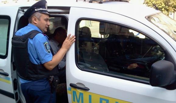 буква, податкова поліція dqxikeidqxidqrant