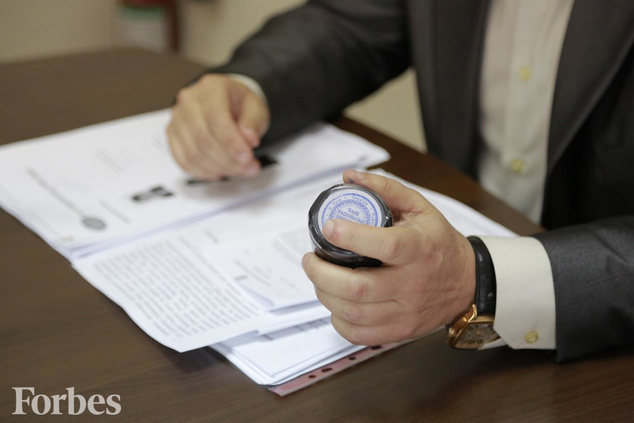 Как умирают банки: репортаж с введения временной администрации Как умирают банки: репортаж с введения временной администрации