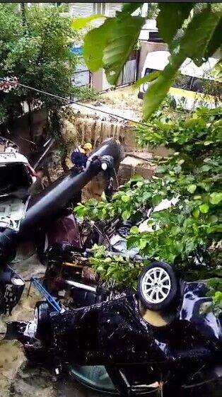 Корма? В Сочи произошел настоящий потоп: асфальт смыло, авто ушли под воду. Фото и видео dqxikeidqxidqeant