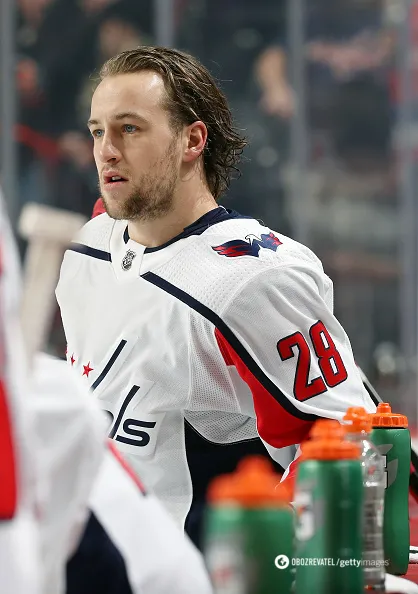 Звездный канадский хоккеист dqxikeidqxidqrant