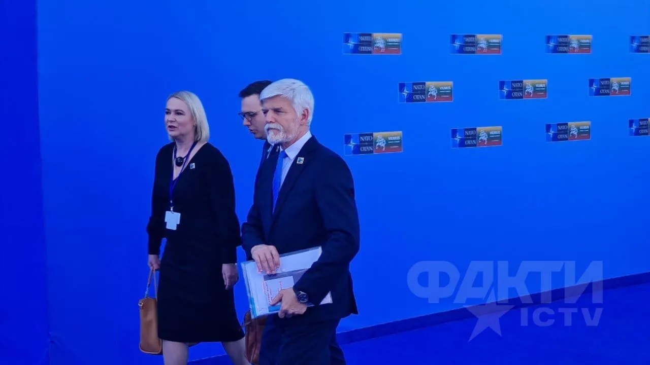 Зеленський і Столтенберг зробили низку заяв у Вільнюсі, розпочалось засідання Ради Україна-НАТО (оновлюється)