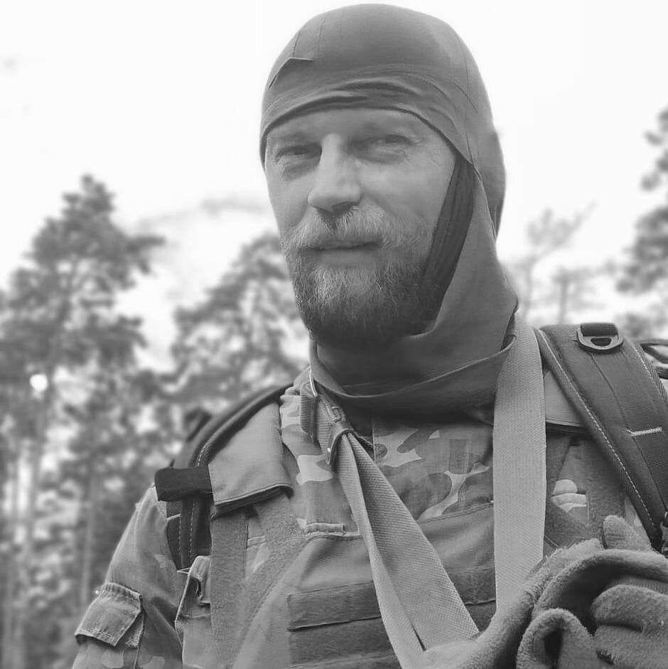 Служил помощником гранатометчика: на Донбассе погиб известный бодибилдер Максим Востриков из Черкасс. Фото dqxikeidqxidqrant