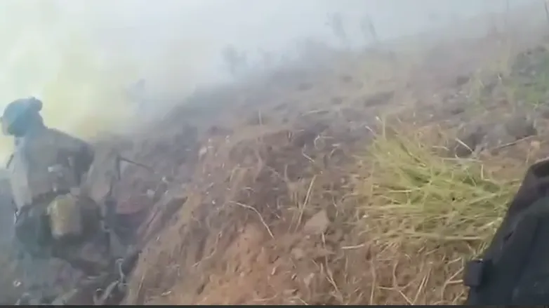 Військовослужбовці Нацгвардії штурмували позицію ворога на Запоріжжі, наблизившись майже впритул. Відео