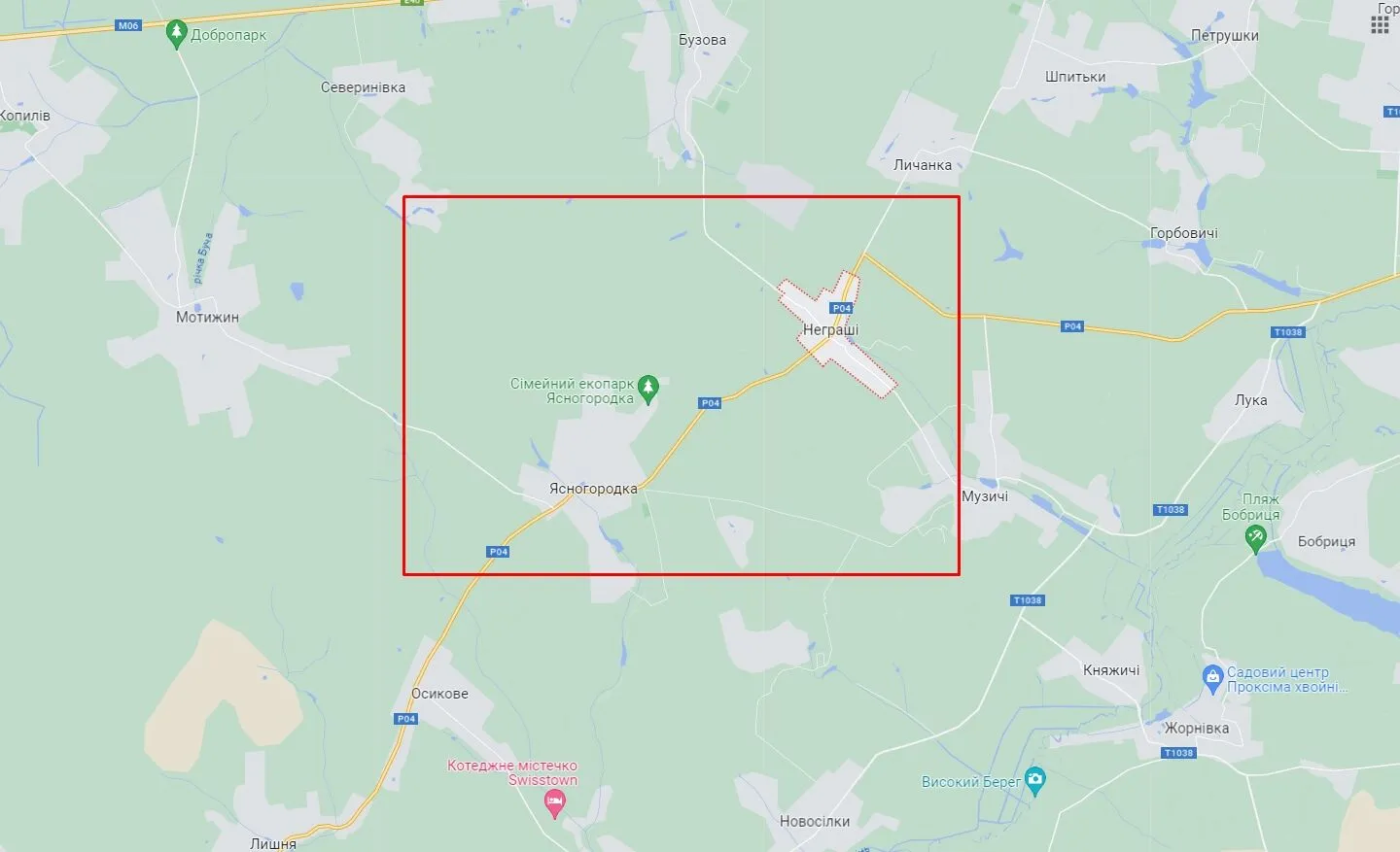 На Київщині сталося лобове зіткнення легковиків: обидва авто з’їхали в кювет, є постраждала. Фото dqxikeidqxidqeant