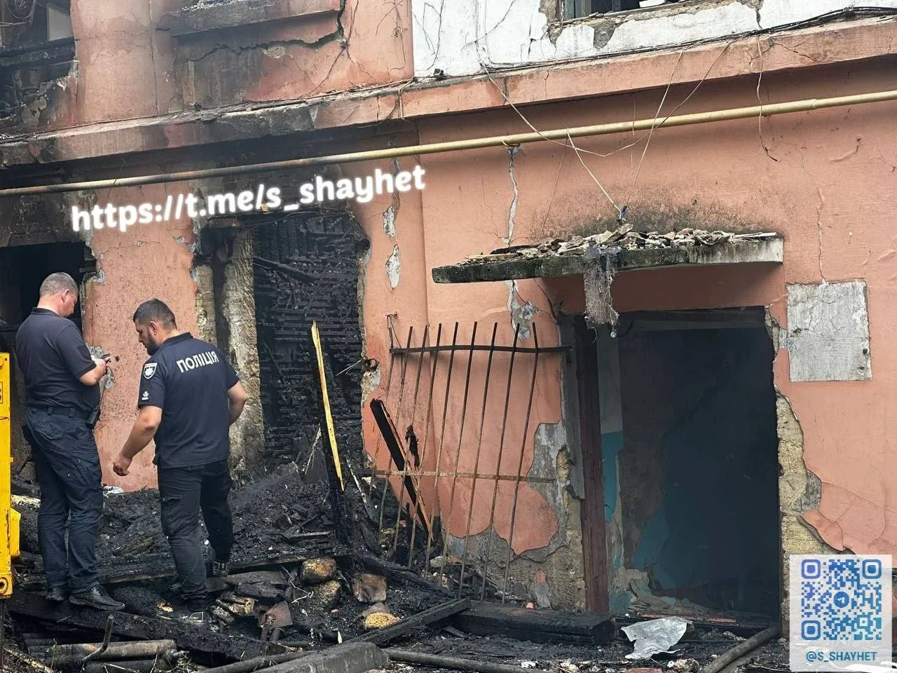 Войска РФ ночью ударили по дому в Николаеве: погибли супруги, пострадали 19 человек. Фото и видео