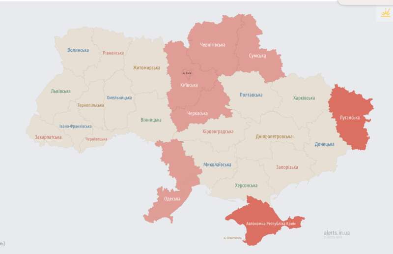 Ракетна небезпека. У Києві та більшості областей оголошена повітряна тривога