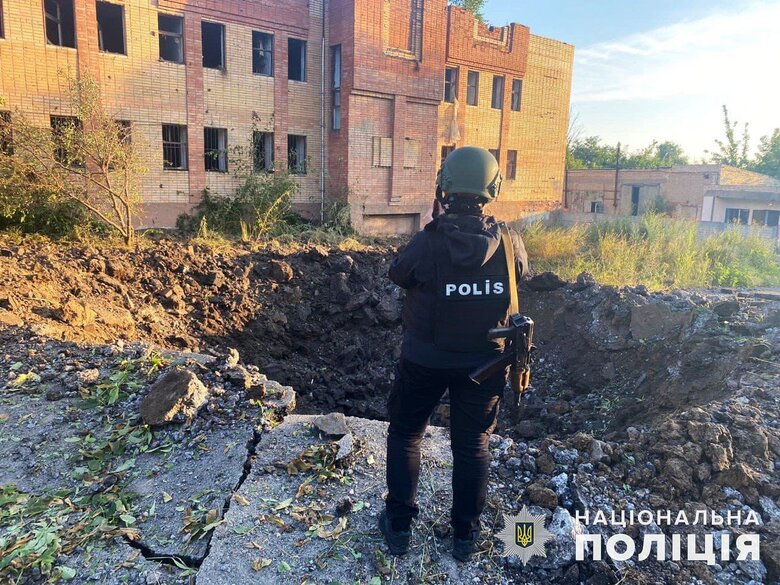 Ворог атакував ракетами Краматорськ і Костянтинівку, пошкоджено будинки, цех підприємства та ЛЕП 04