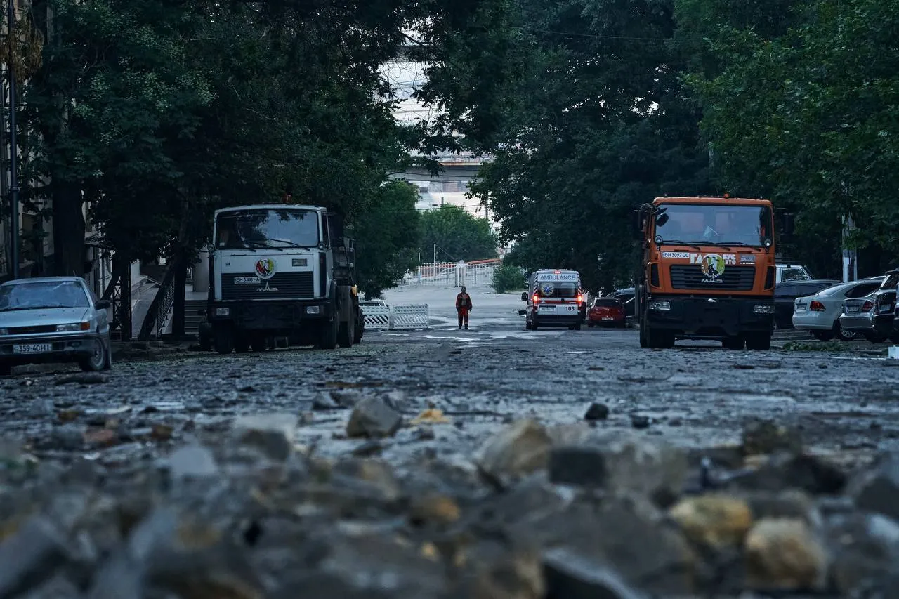 В Одесі за ніч обстрілу пошкоджено 25 пам’яток архітектури. перелік