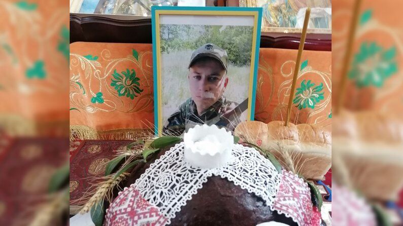 Ему навсегда будет 27: в Чернигове простились с воином, погибшим в боях за Украину. Фото dqxikeidqxidqrant