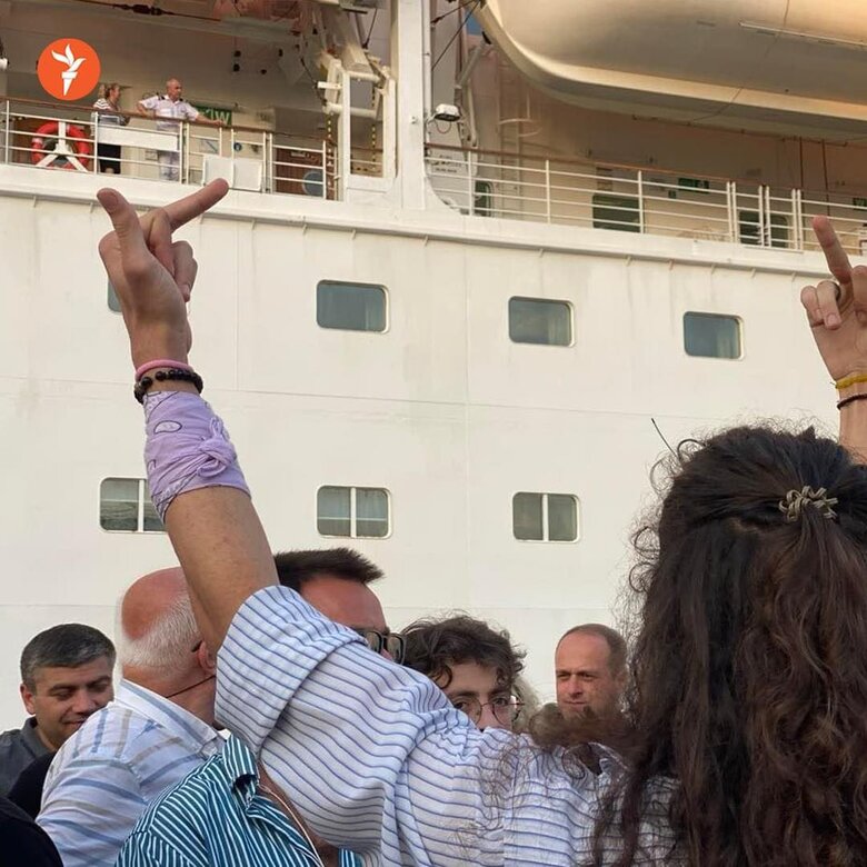  ,  #!:     -       05