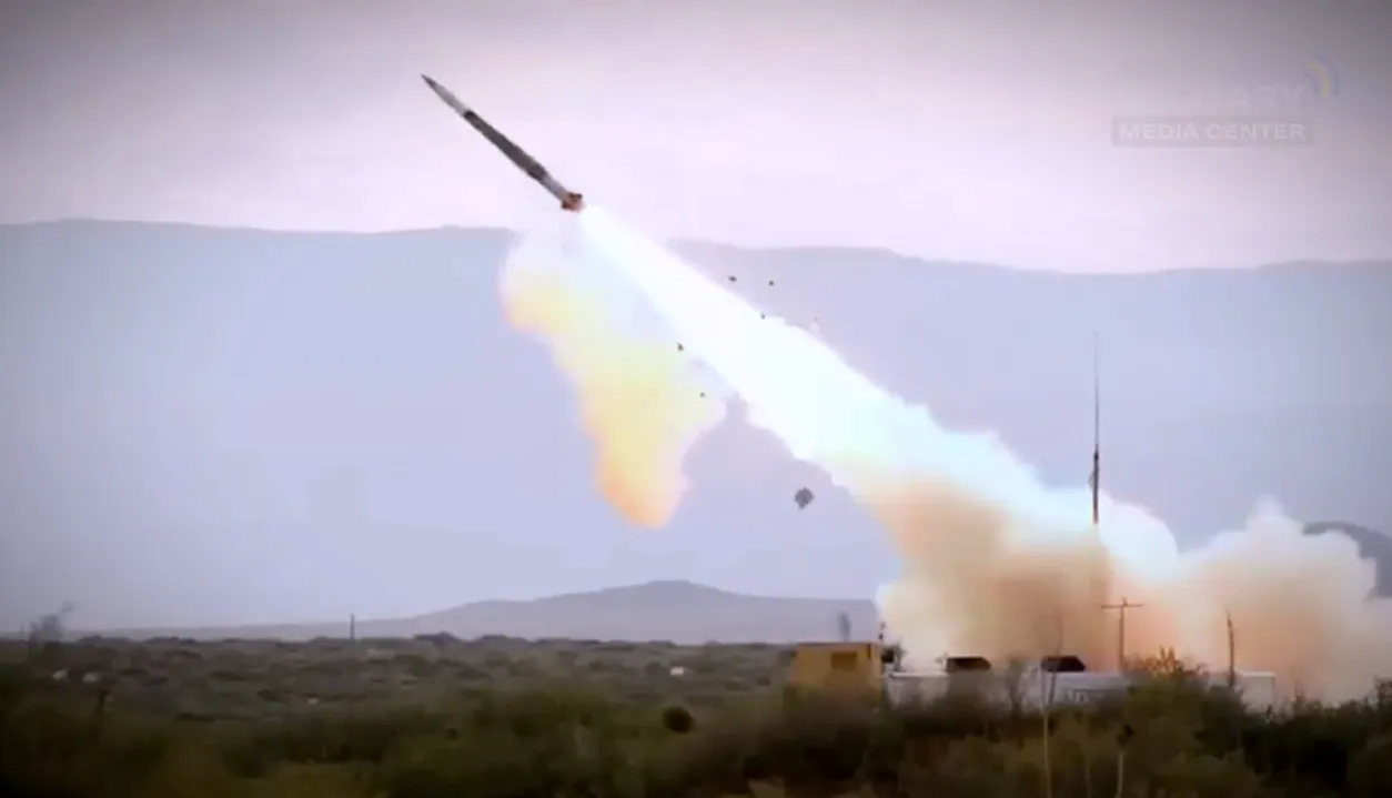 Для обслуговування потрібно до 90 фахівців: як працює Patriot PAC-3 в Україні. Відео dqxikeidqxidqrant