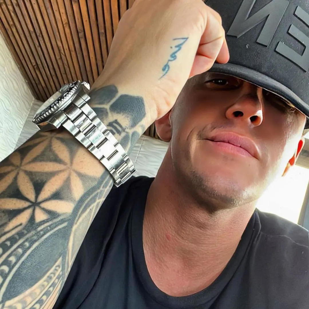 Фернандо Перес Альгаба стал жертвой убийцы-профессионала, считают в полиции. dqxikeidqxidqrant