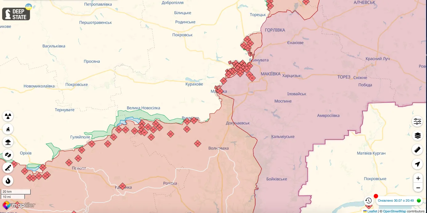 Росіяни вдарили по Зоряному на Донеччині: двоє загиблих, поранено жінку