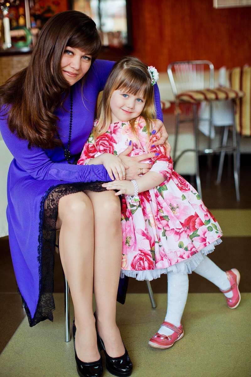 У Кривому Розі російська ракета вбила маму з донькою, батько вижив: що відомо про загиблих