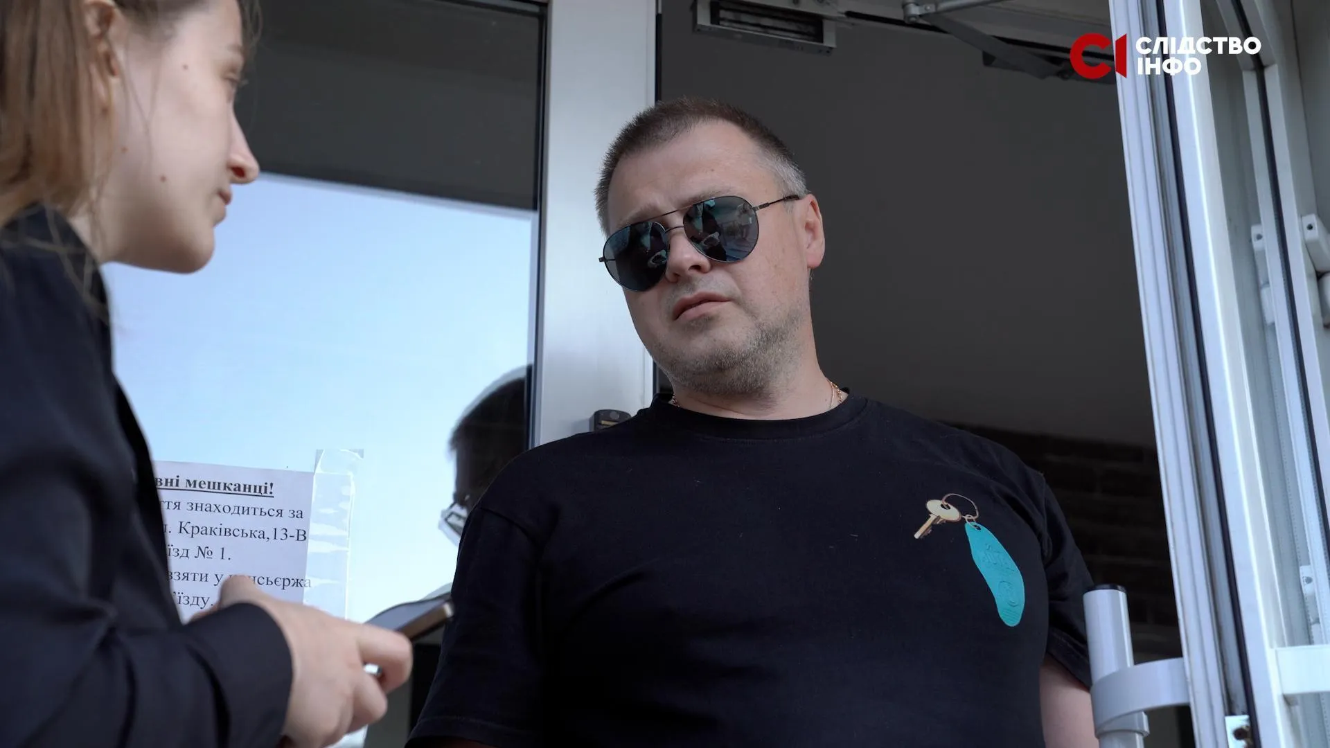 Жена-адвокат судьи ВАКС помогает ему писать решения по делам – расследование СМИ