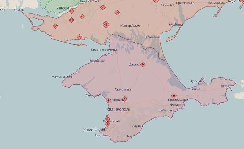 Число отдыхающих россиян в Крыму уменьшилось вдвое: Данилов объяснил причину dqxikeidqxidqeant