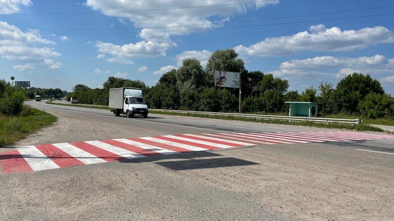 У передмісті Харкова поліцейський на смерть збив дитину на пішохідному переході – ЗМІ dqxikeidqxittant