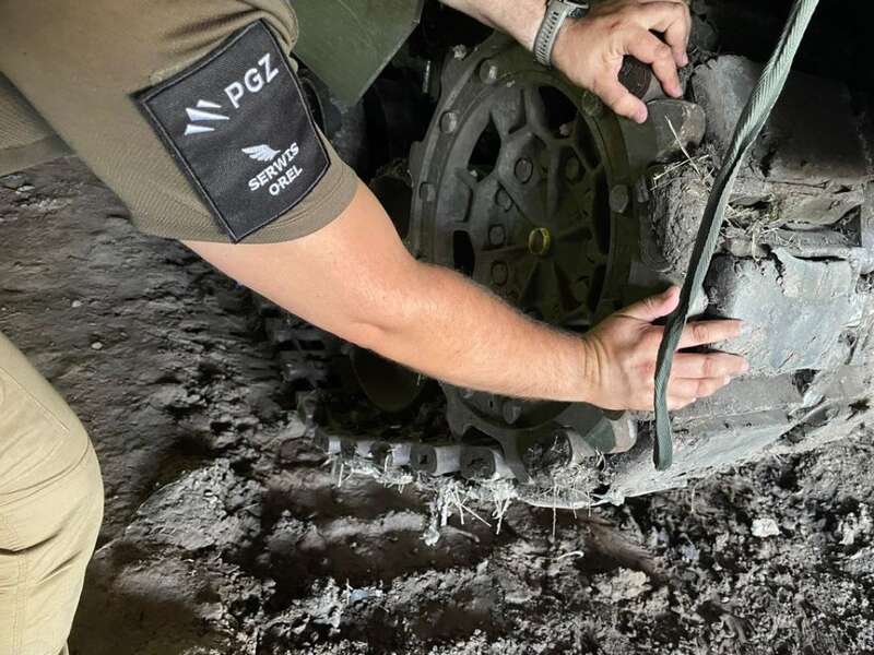 механіки з Польщі.