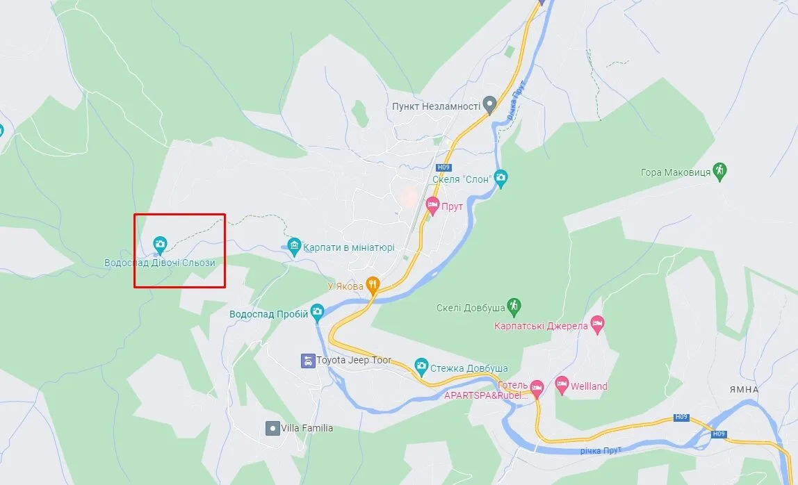 На известном курорте Прикарпатья киевлянка, катаясь на квадроцикле, упала со склона: женщину госпитализировали. Фото dqxikeidqxidqeant