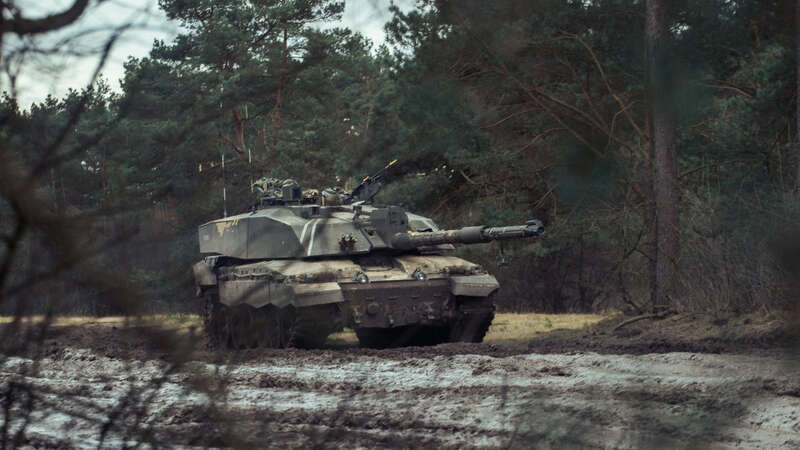    Challenger 2   