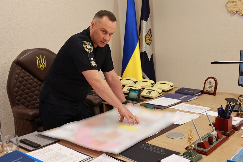     : ³       ,      03