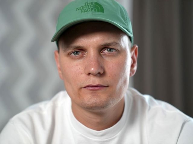 Artem Seredniak dqxikeidqxiqqdant