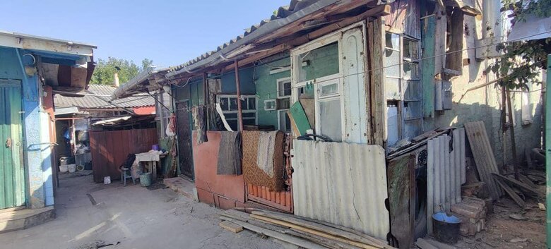 Утром враг нанес около 12 ударов по пгт Казачья Лопань Харьковской области 04