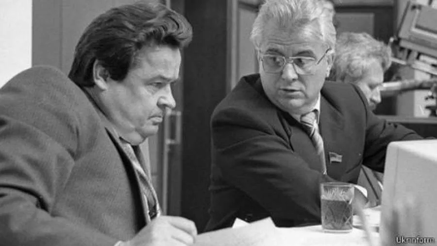 Будущий спикер ВР Иван Плющ и будущий президент Леонид Кравчука президиума ВР 24 августа 1991 года