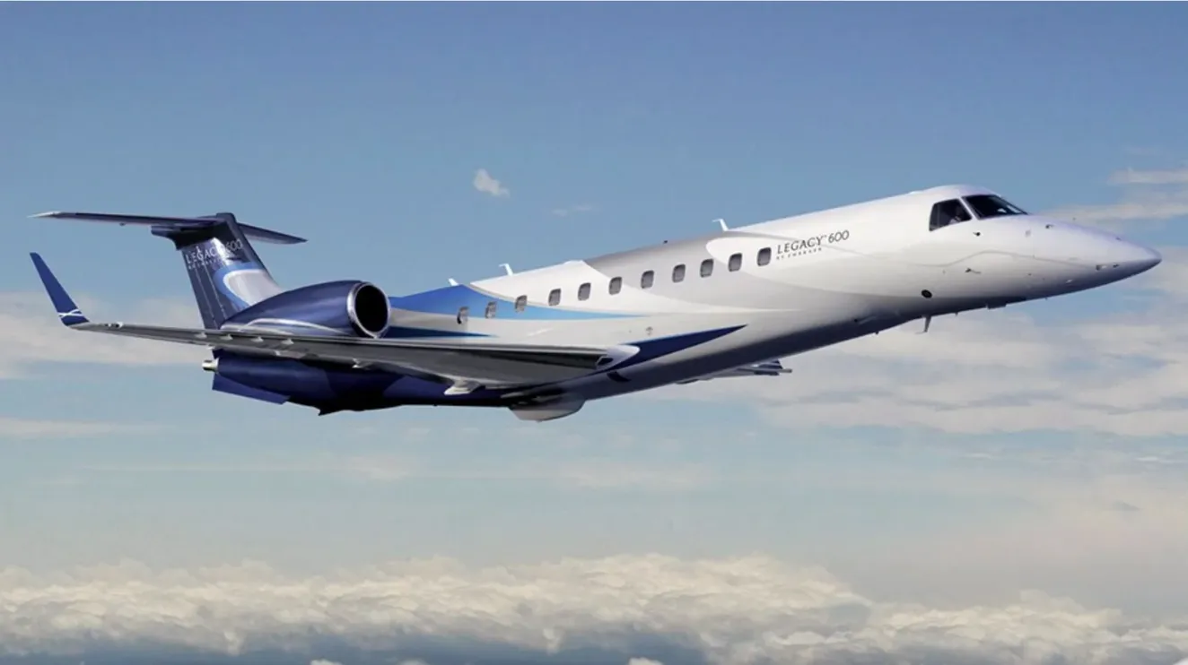    :     Embraer Legacy 600 