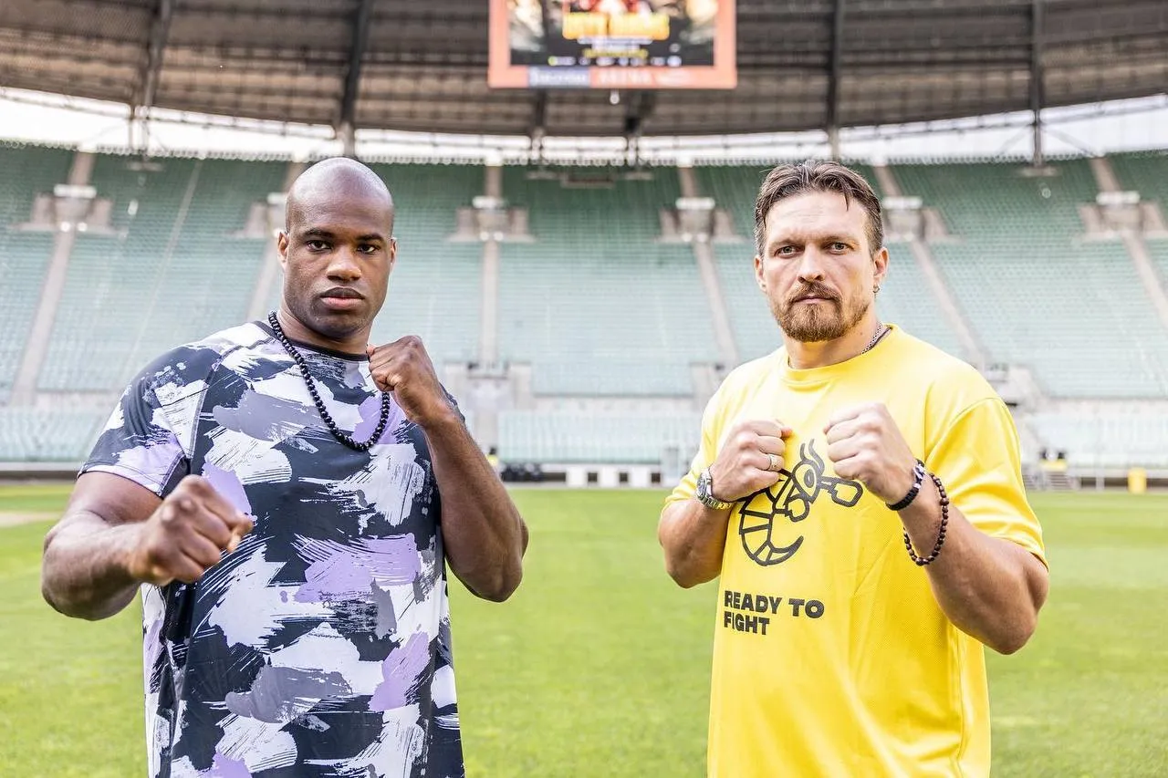 У якому раунді Усик нокаутує Дюбуа: букмекери дали прогноз на бій