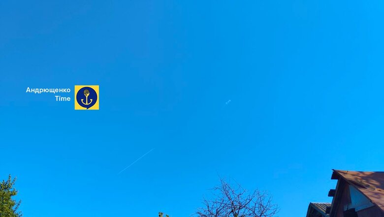 В оккупированном Мариуполе раздаются взрывы, работает ПВО рашистов 04 В окупованому Маріуполі лунають вибухи, працює ППО рашистів 04