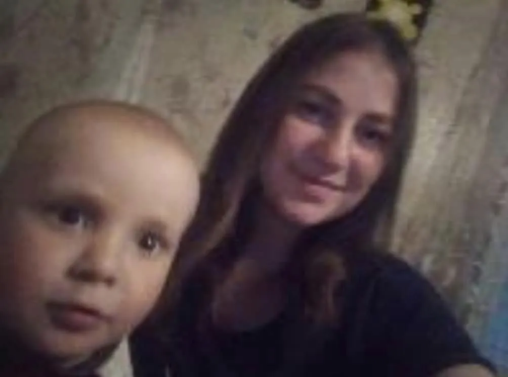 Зникла українка та її син dqxikeidqxidqeant