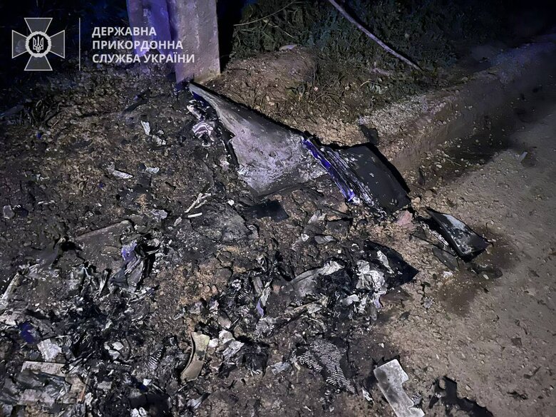 Прикордонники збили сьогодні 2 дрони-камікадзе, якими РФ атакувала цивільну інфраструктуру Подунав’я 04