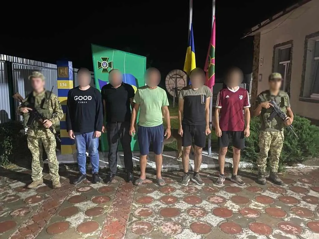 На Закарпатті за добу затримали 34-х чоловіків, які хотіли незаконно перетнути кордон: що їм загрожує. Фото