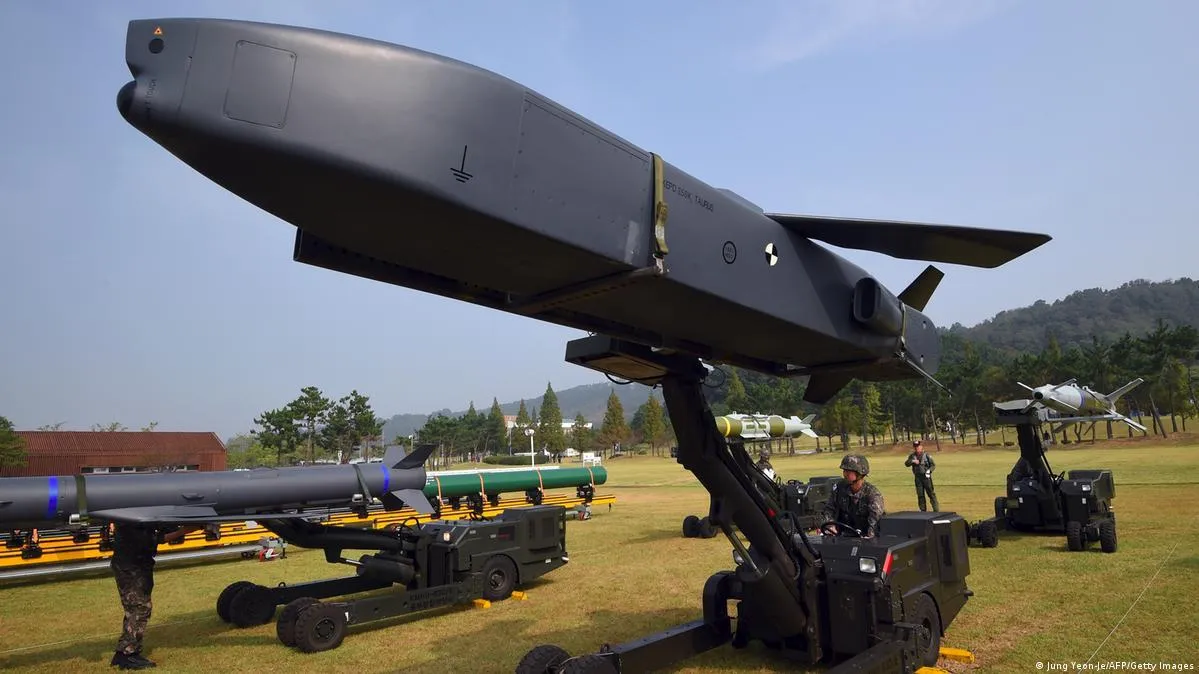 Шольц затягує рішення щодо надання ракет Taurus Україні: в BILD назвали причини