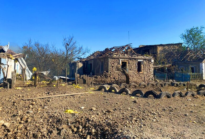 Наслідки ворожих обстрілів Херсонщини 06