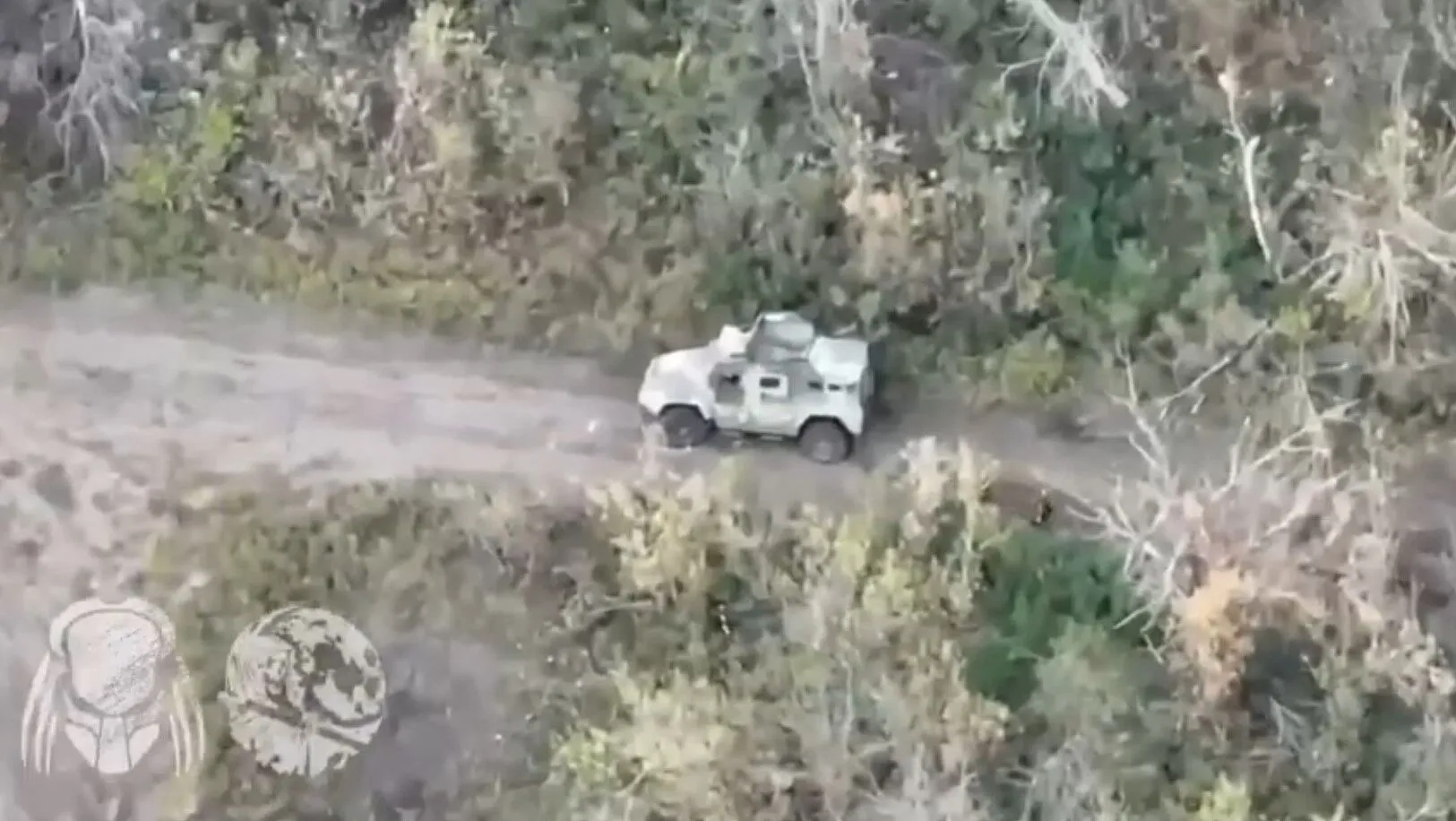 Аеророзвідка 63-ї ОМБр знищила техніку окупантів на Лиманському напрямку. Відео dqxikeidqxidqrant