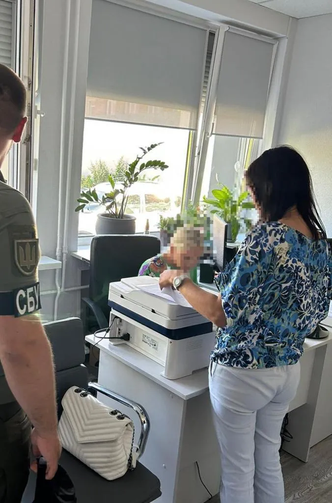 Овочерізки для укриттів у Києві: суд вибрав запобіжний захід посадовиці столичної РДА dqxikeidqxidqrant