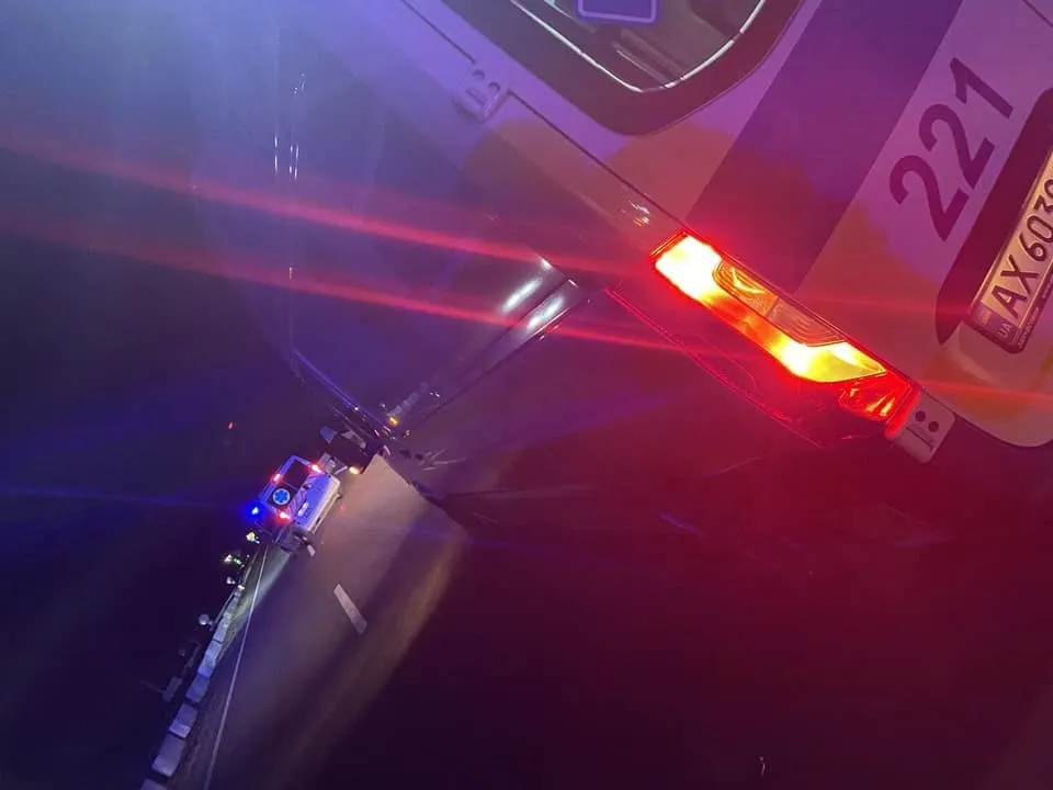 На Полтавщині авто ЗСУ протаранило блокпост, є постраждалі. Фото dqxikeidqxidqeant