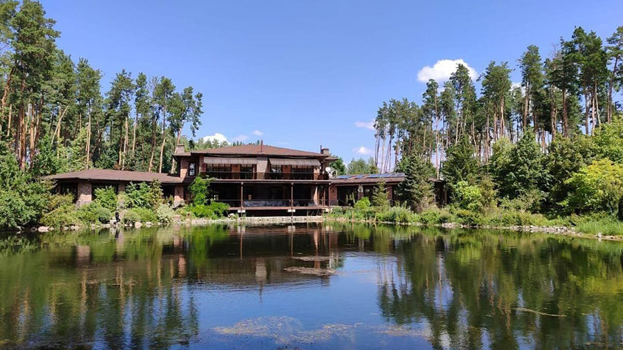 «  – !».           1