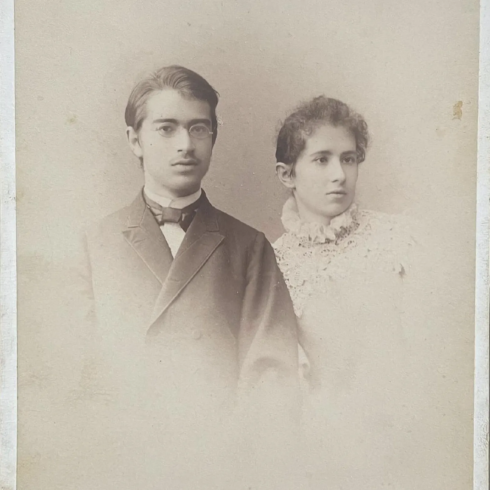 У дочери путиниста Владимира Машкова нашлась сестра в Украине из семьи Зеленских. Фото и подробности