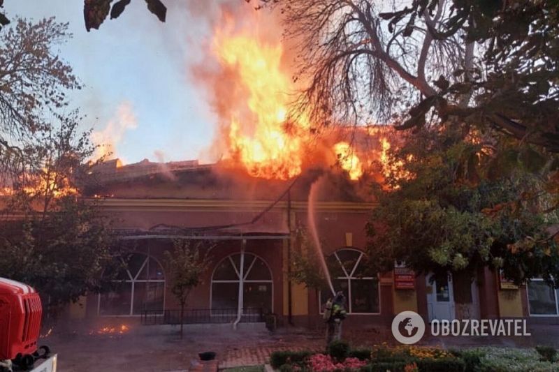 Сильна пожежа у Єйську