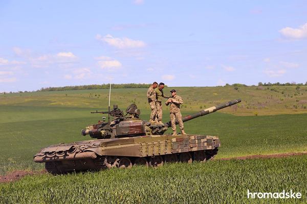  3     .   / hromadske