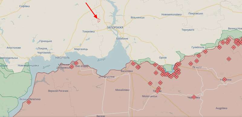 Россияне ударили ракетами по пригороду Запорожья: разрушены дома, есть погибшая. Фото dqxikeidqxidqeant