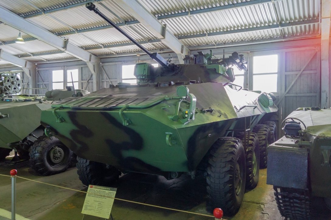 музейний бтр-90 dqxikeidqxiuuant