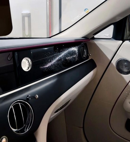 Rolls-Royce Spectre,  Rolls-Royce Spectre,  Rolls-Royce, Rolls-Royce Spectre 2024