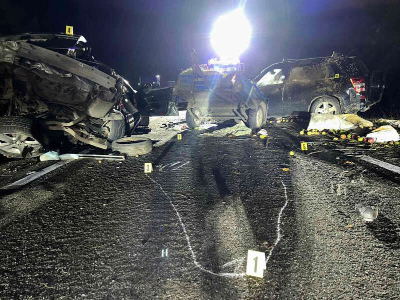 полиция расследует обстоятельства смертельной дтп в нежинском районе поліція розслідує обставини смертельної дтп в ніжинському районі