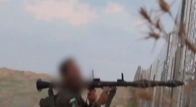 Переносные гранатометы, ПТРК и ПЗРК у групп нападающих – отличительная черта для тактики малых групп. Фото из прохаммасовских ресурсов