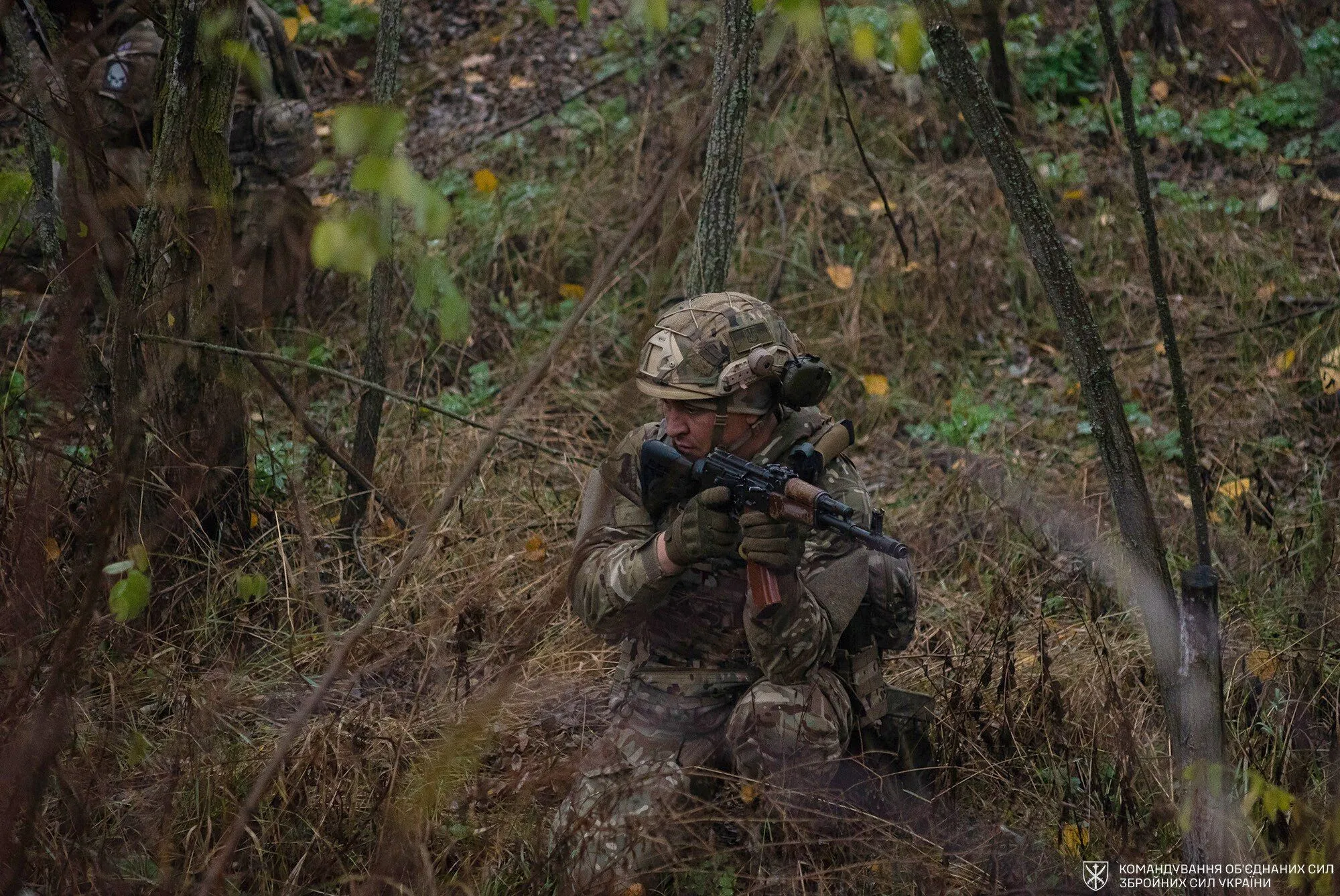Пройшли горнило війни на сході й півдні: Наєв показав героїв, які вчать українських захисників виживати
