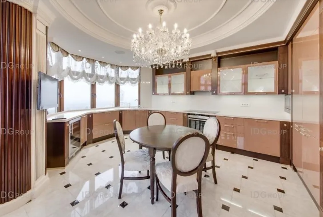 В Киеве продают квартиру за 180 миллионов гривен: как она выглядит (фото)